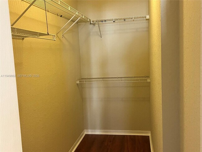 Building Photo - 11016 Legacy Dr