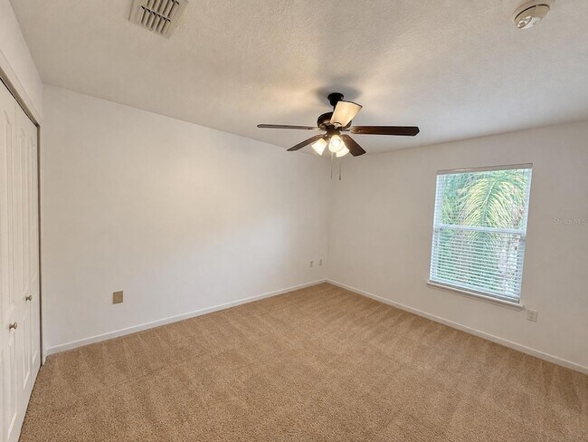 Building Photo - 895 Hacienda Cir