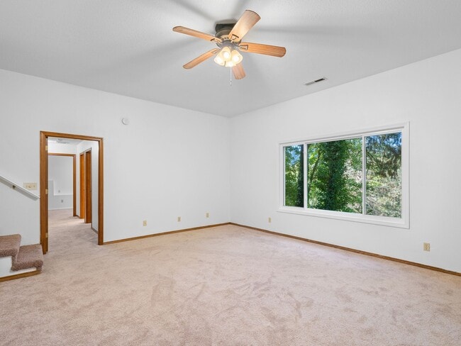 Building Photo - 1107 Meadowview Ct