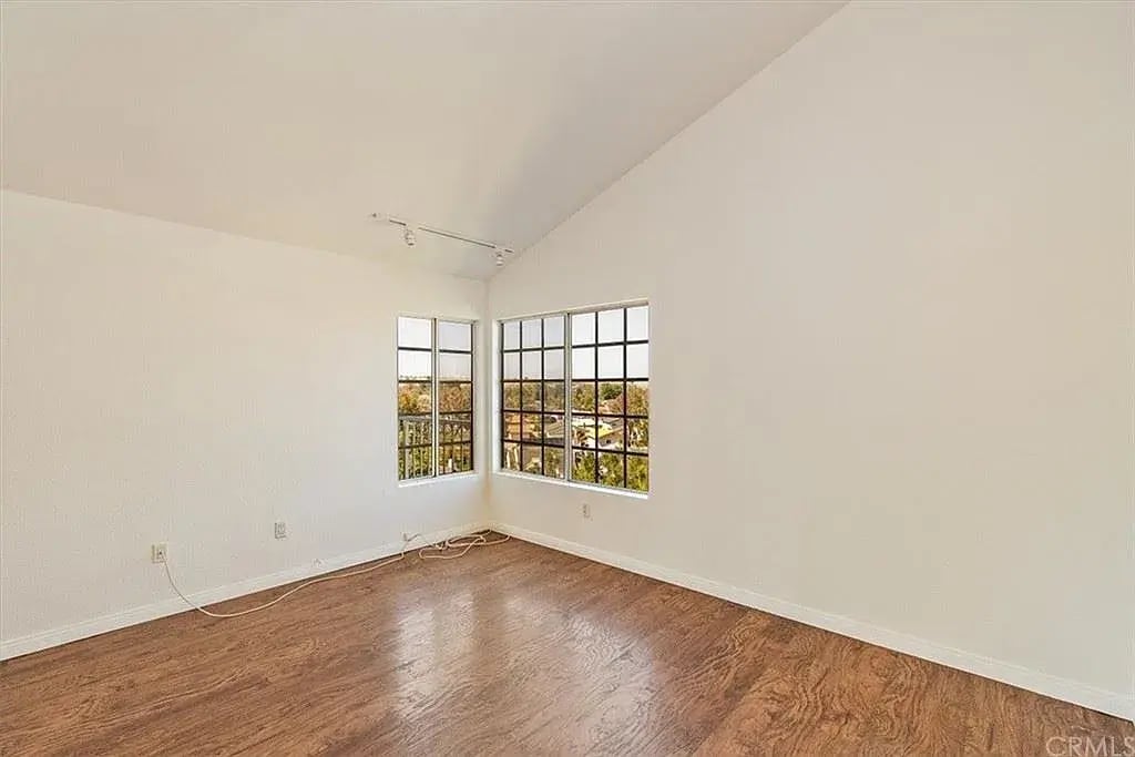 Building Photo - 1414 Brett Pl