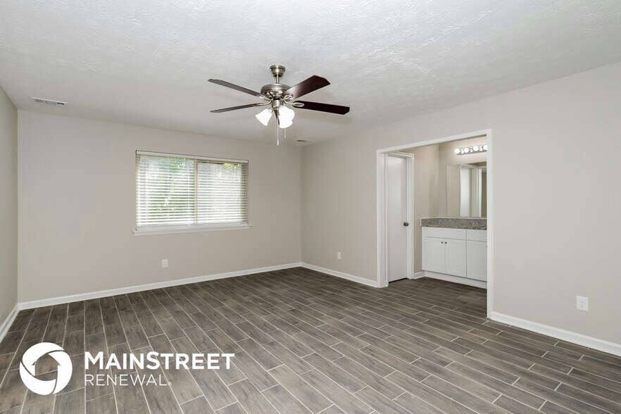 Building Photo - 6310 Beethoven Cir