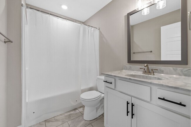Building Photo - 1398 Citadel Dr