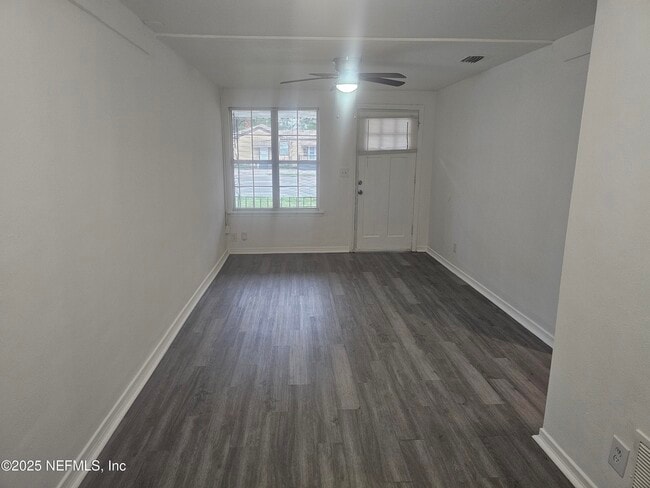 Building Photo - 5237 San Juan Ave