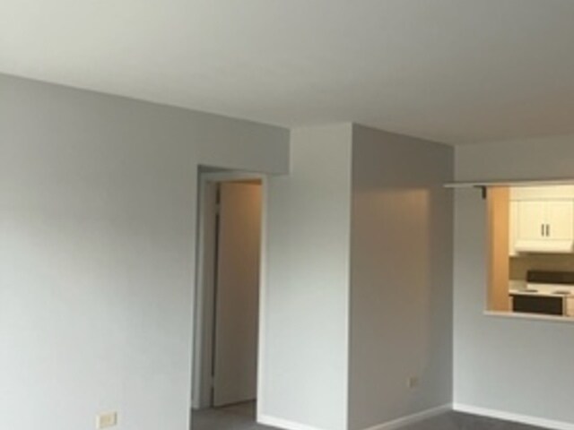 Building Photo - 2218 Falcon Dr