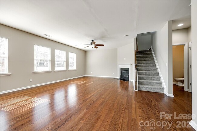 Building Photo - 3000 Sewee Ln