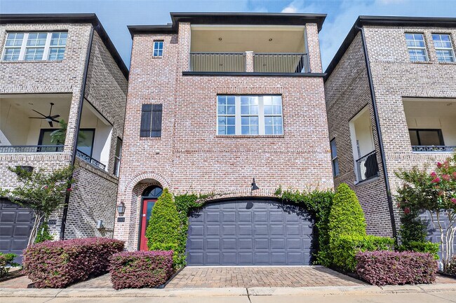 Building Photo - 2713 Kinsley Oaks Dr