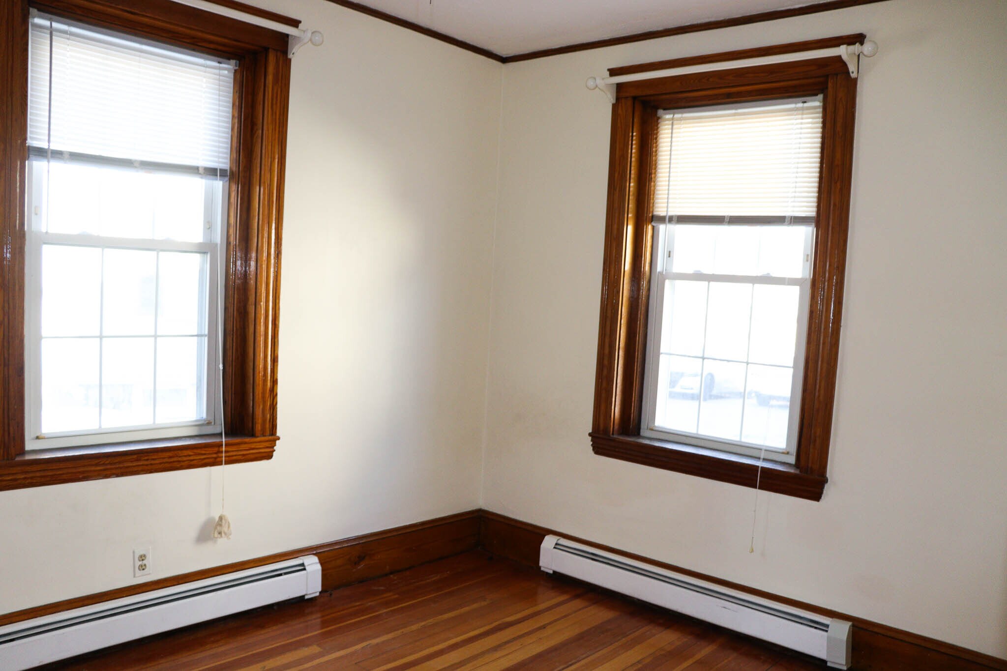 Building Photo - 45 Water St
