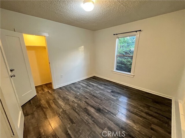 Building Photo - 1588 W 37th St