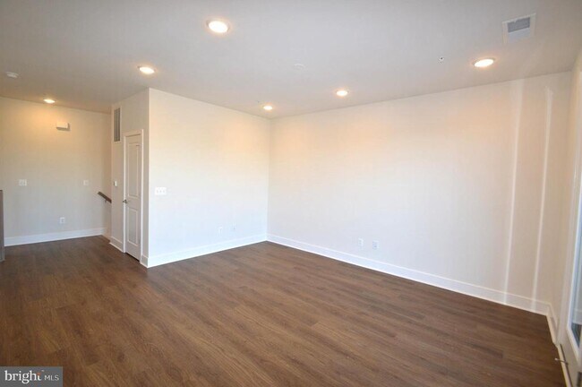 Building Photo - 21838 Beckhorn Sta Ter
