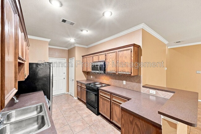 Building Photo - 16551 Pentonshire Ln