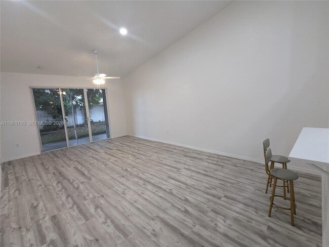 Building Photo - 7700 S Aragon Blvd