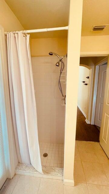 Building Photo - 1829 SW Hickock Terrace