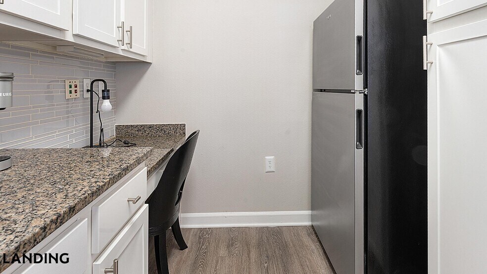 Building Photo - 10360 Swift Stream Pl