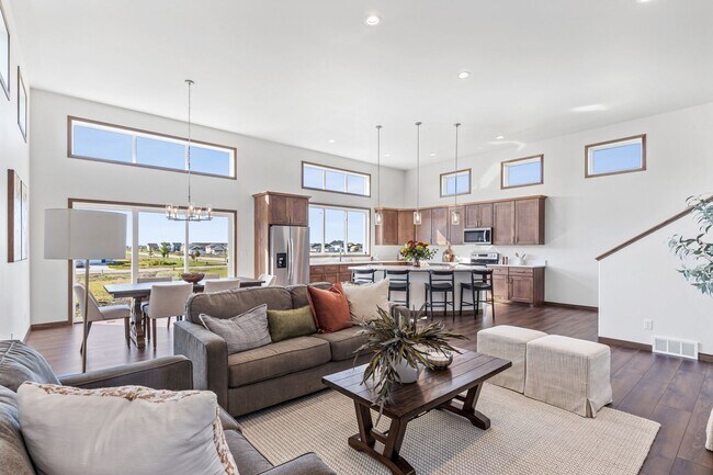Building Photo - Newly Built in the Wilds neighborhood of West Fargo!
