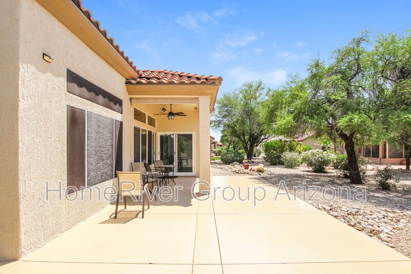 Building Photo - 13441 W Caraway Dr