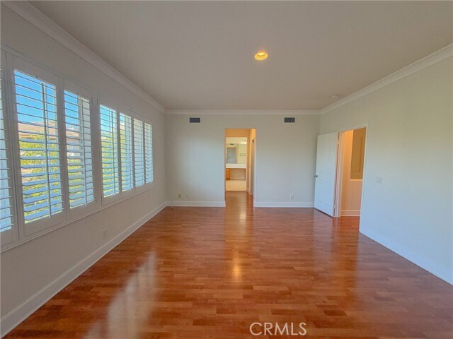 Building Photo - 82 Laurelhurst Dr