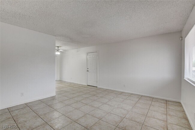 Building Photo - 6453 Bannock Way