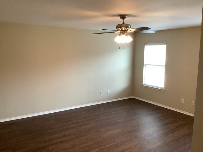 Building Photo - 1741 Trego Dr