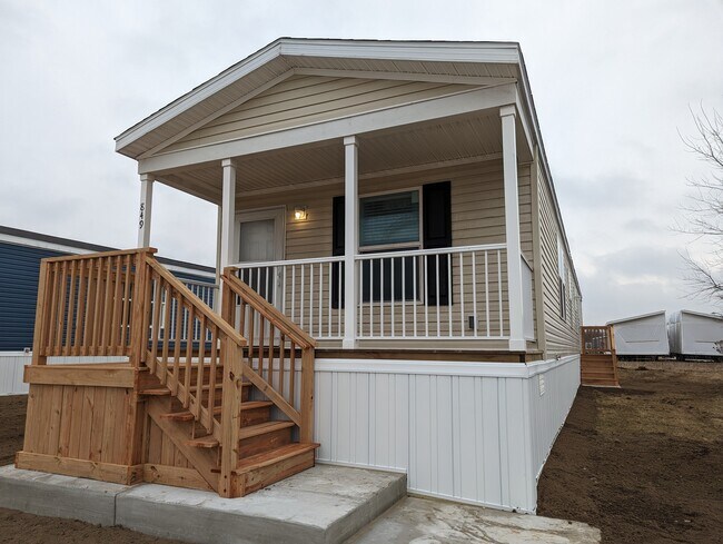 Building Photo - 849 Kansas