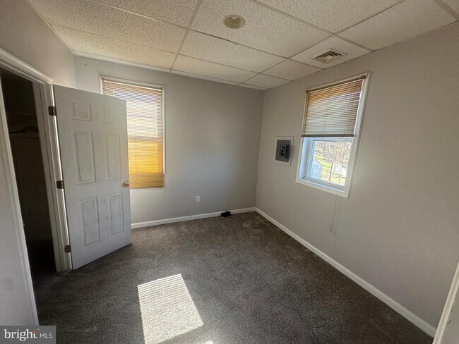 Building Photo - 2669 N Sherman St