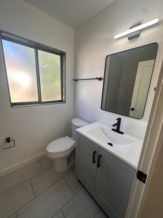 Building Photo - Completely Remodeled 4 Bedroom Home