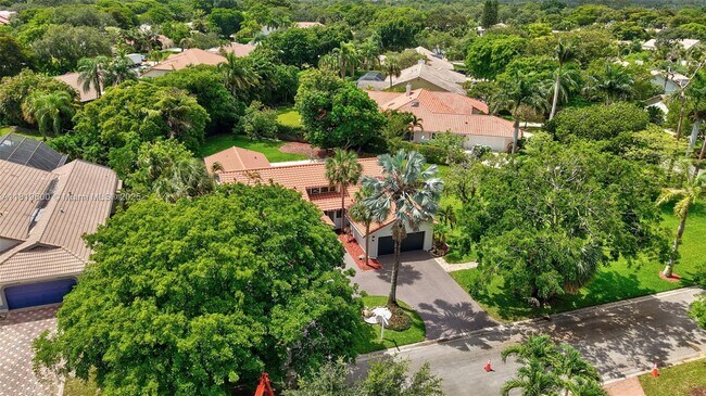 Building Photo - 8360 NW 51st Ct