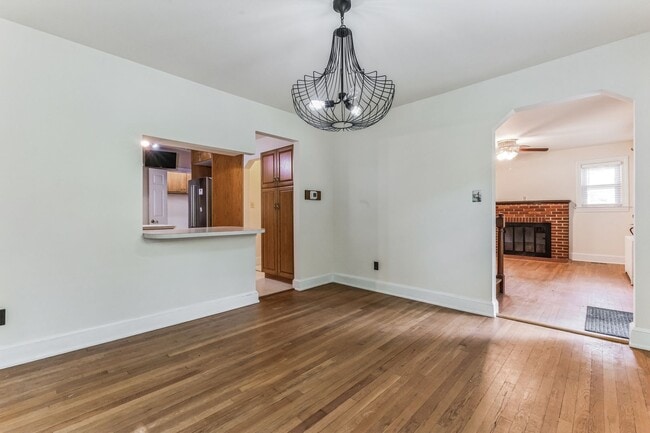 Building Photo - 4-bedroom, 2.5-bath home located in Upper Marlboro