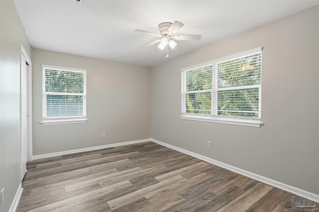Building Photo - 3066 Rosa Del Villa Dr