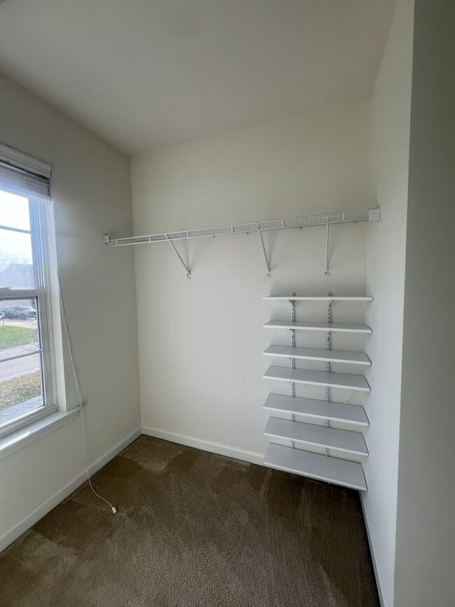 Building Photo - 13600 Warwick Longbay Dr