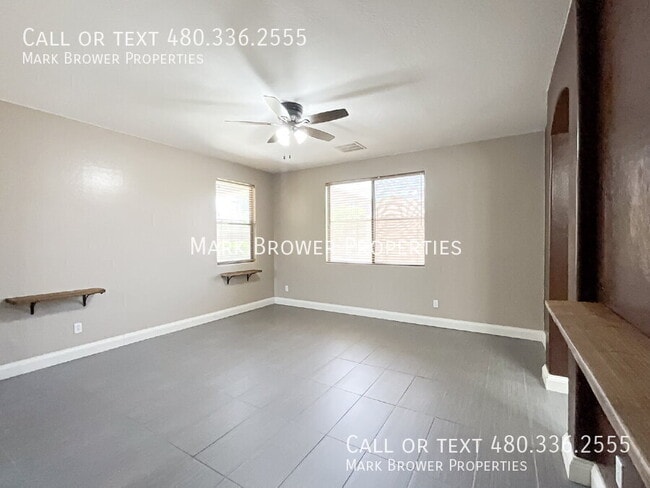 Building Photo - 11878 N 145th Ln