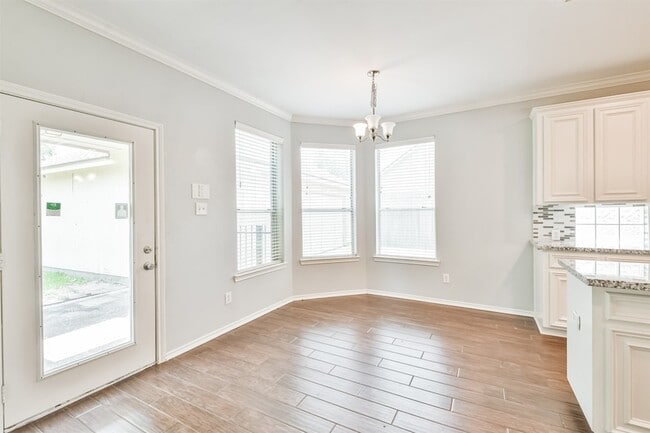 Building Photo - 18802 Half Volley Cir