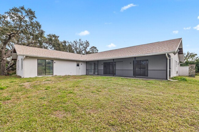 Building Photo - Annual ** 4 Bed / 3 Bath Single Family Home -- $1,950/month