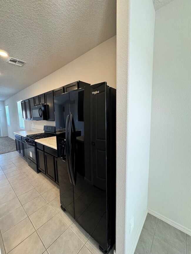 Building Photo - 771 Prairie Sage Ct SW