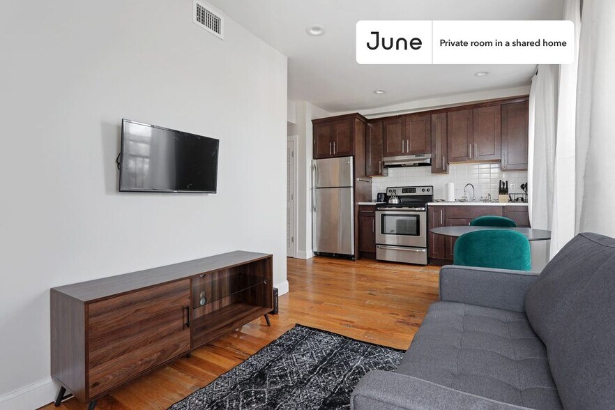 Primary Photo - Room in Shared 4 bed/2 bath home