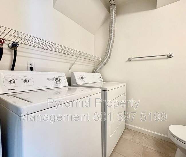 Building Photo - 4521 Bella Verde Ct