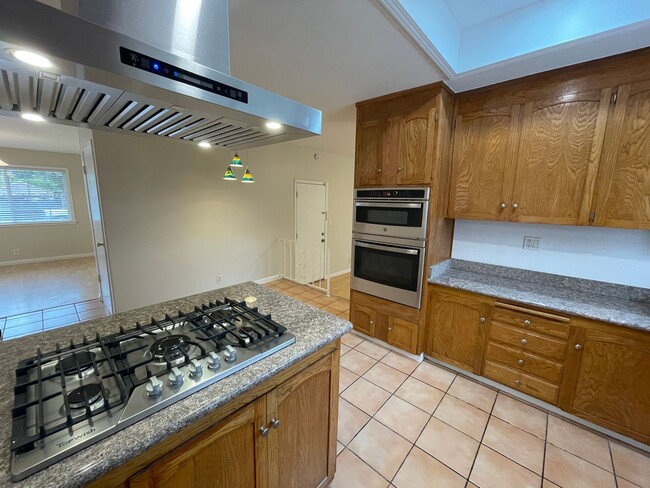 Building Photo - $3990 / GORGEOUS 4 BEDROOM SINGLE STORY HOME IN CABRILLO AREA OF NORTH FREMONT