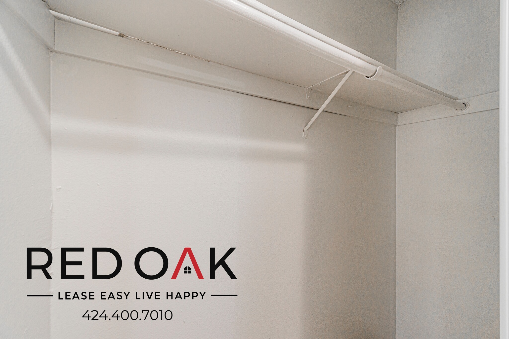 Building Photo - 11817 Victory Blvd