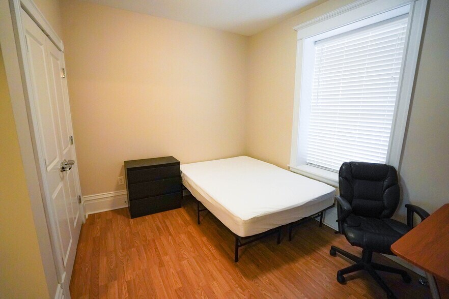 Building Photo - 6102 Washington Blvd