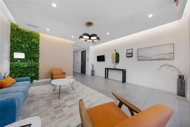 Building Photo - 3265 Bird Ave