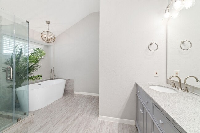 Building Photo - 12702 Ashford Creek Dr