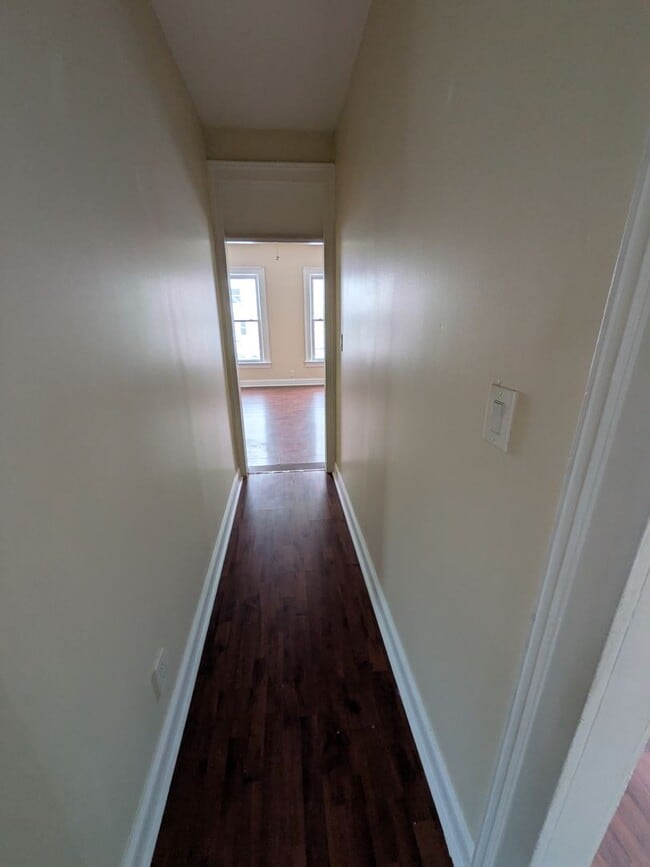 Building Photo - 1518 Jackson St