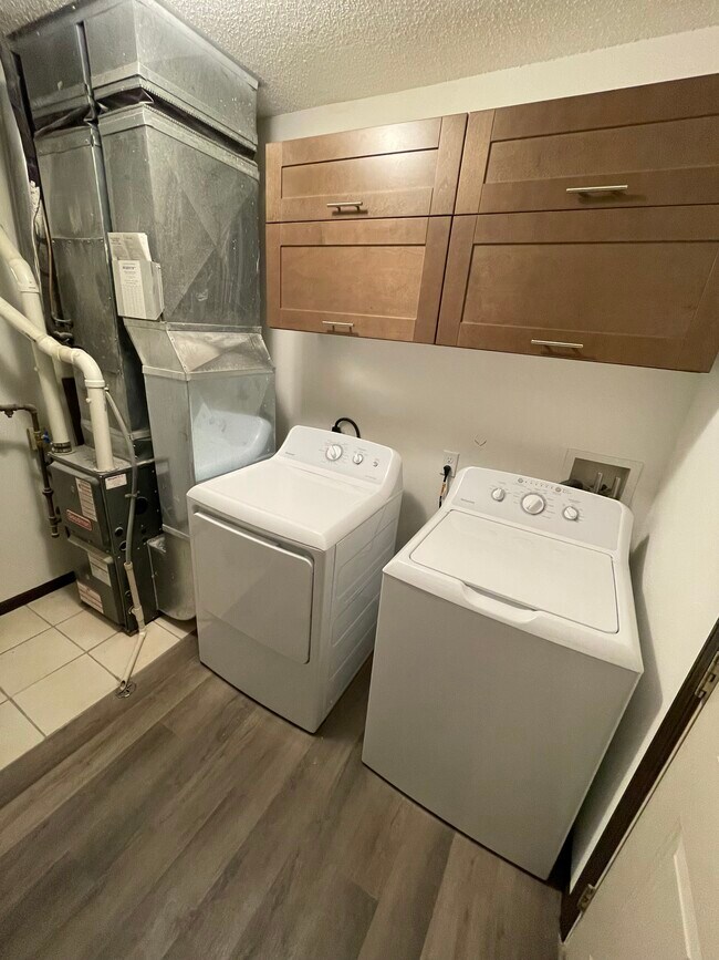 Laundry Room - 2213 Melanie Ln