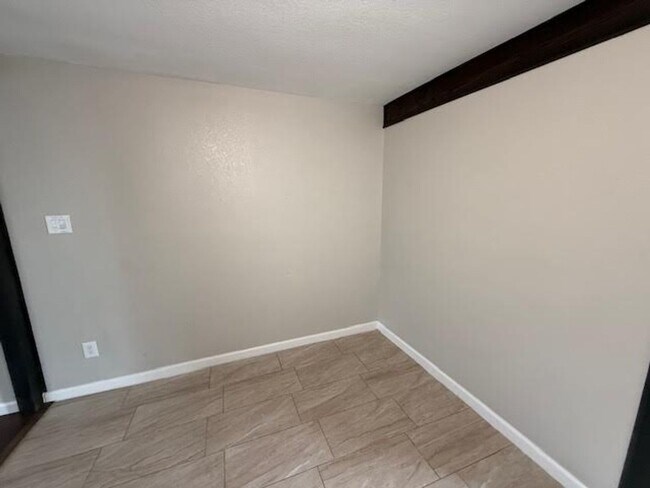 Building Photo - Charming 2-Bed, 1-Bath Home in the Heart of Waco!