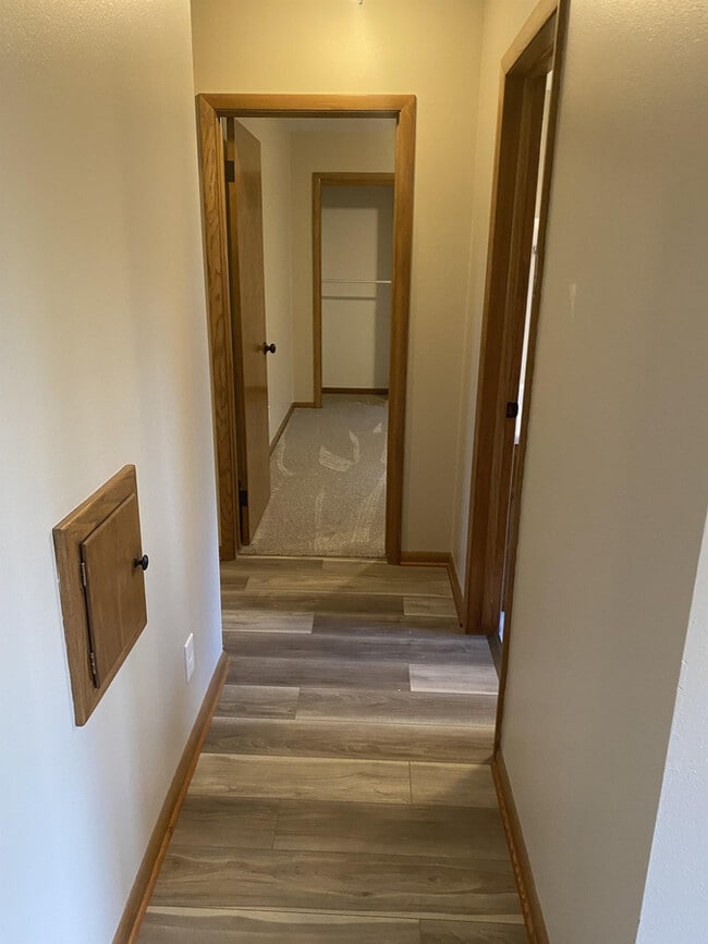 Building Photo - 18105 Milwaukee Ave