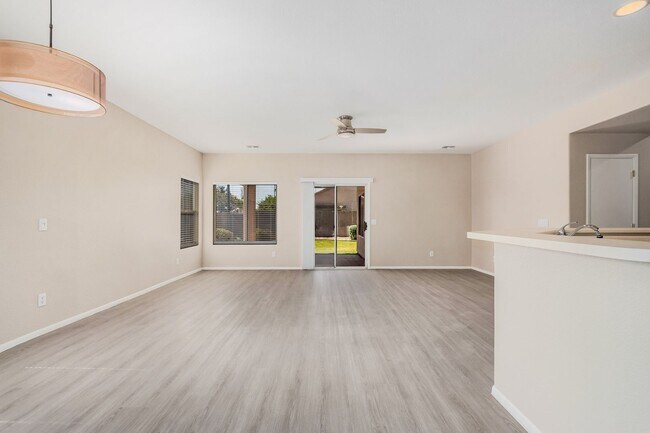 Building Photo - Newly Renovated 3-Bedroom Home in Gilbert