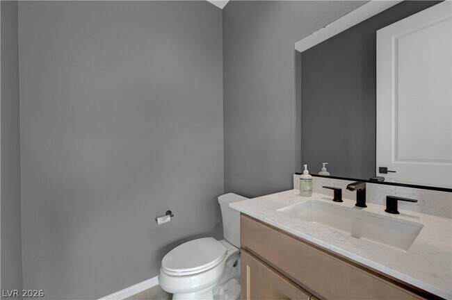 Building Photo - 3348 Esker Rdg Ave
