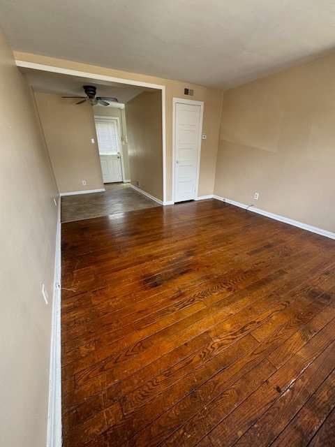 Building Photo - 858 Fahs St