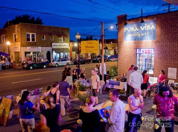 Building Photo - 1915 Hamorton Pl