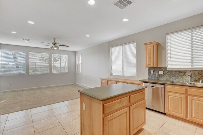 Building Photo - 1289 Corista Dr