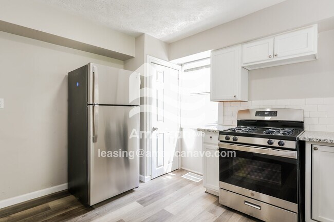 Building Photo - 1511 Carroll St